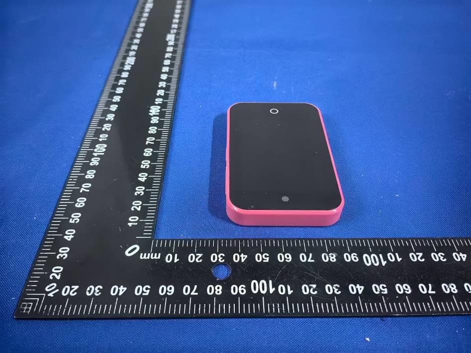 Kids smart phone - FCC ID 2BRO4-KPHONE63 - KIDI COMMUNICATION LTD (4)