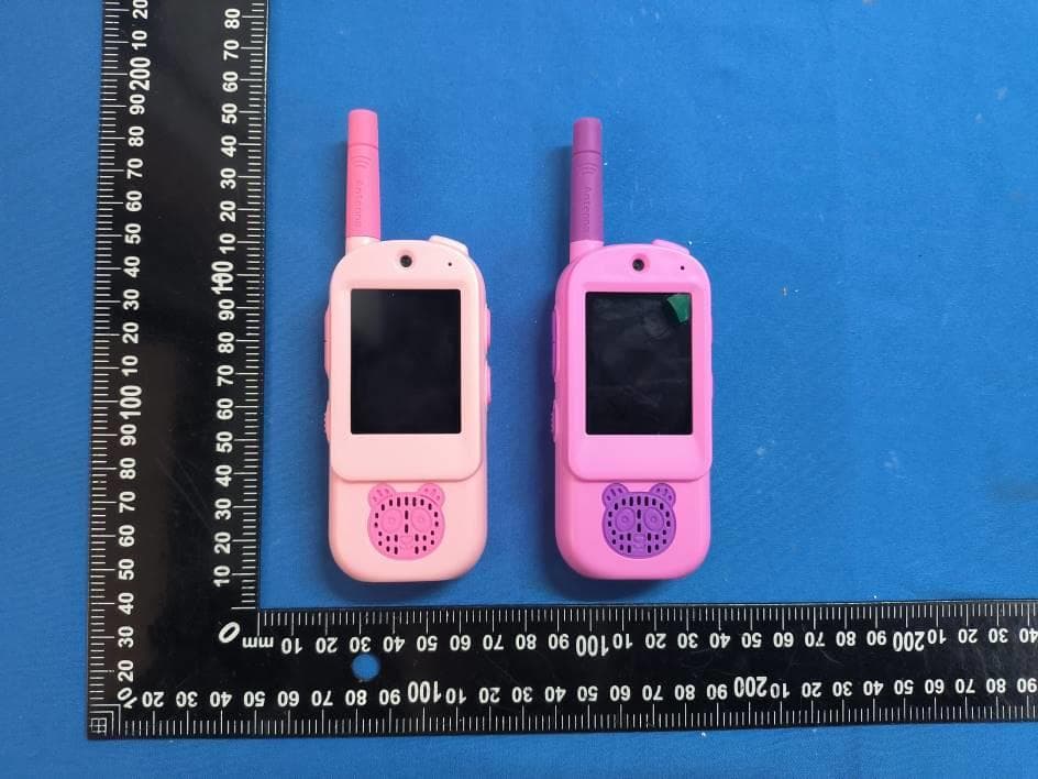 Kids Video Talkie - FCC ID 2BROI-D23 - SHENZHEN DELANDA TECHNOLOGY CO., LTD. (2)