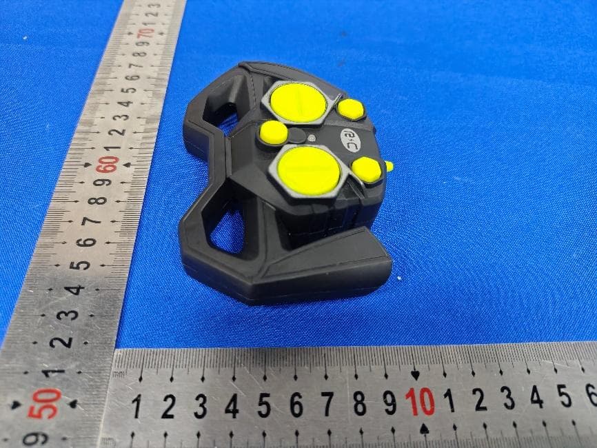 Smart robot car kit - FCC ID 2BRP9-265A - Shenzhen Qianmiao Trading Co., LTD