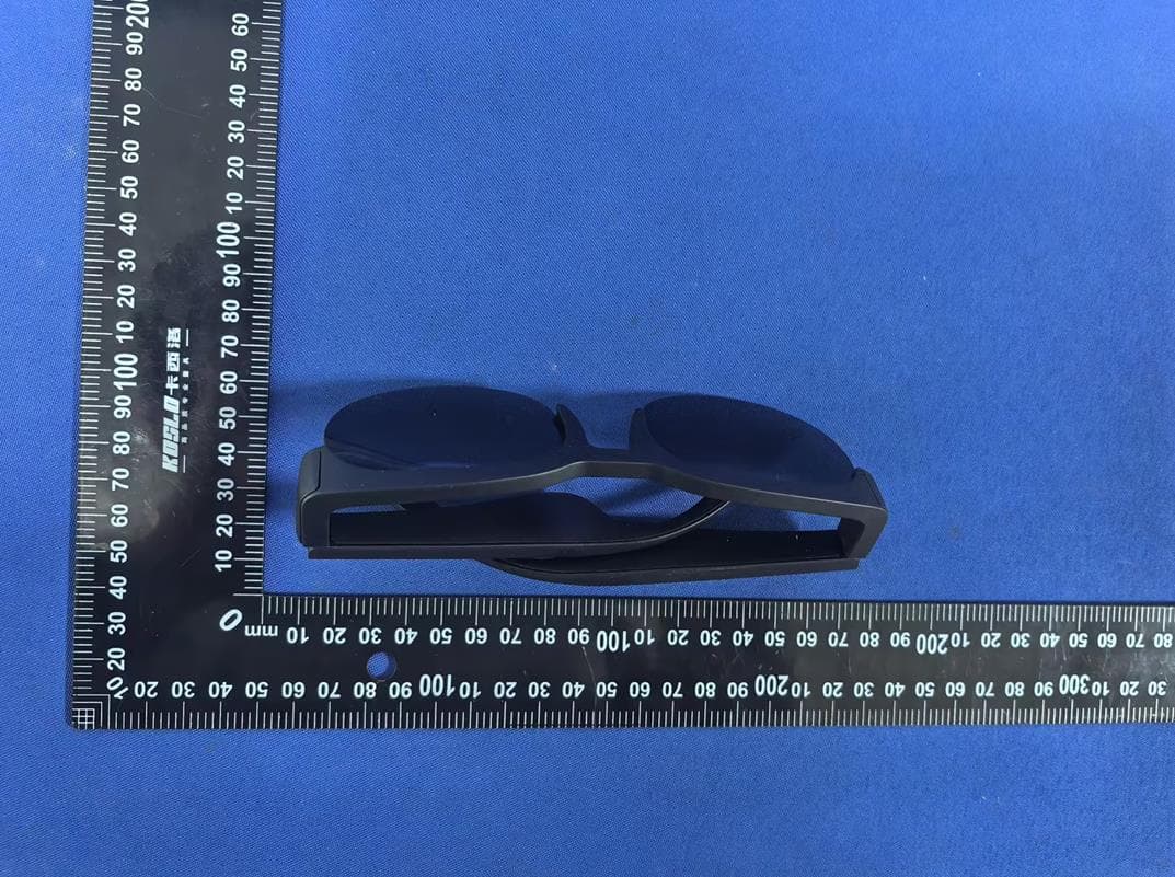 wireless glasses - FCC ID 2BRPU-GL-10 - Shenzhen Donghaorong Technology Co., LTD (4)