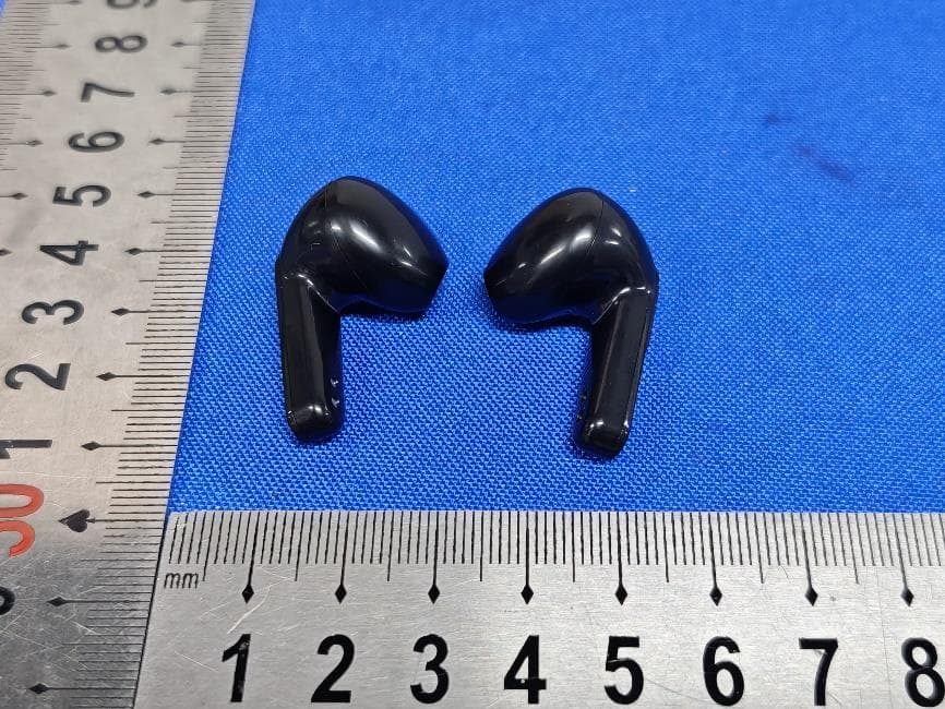 WIRELESS EARBUDS - FCC ID 2BRPU-R80 - Shenzhen Donghaorong Technology Co., LTD (2)