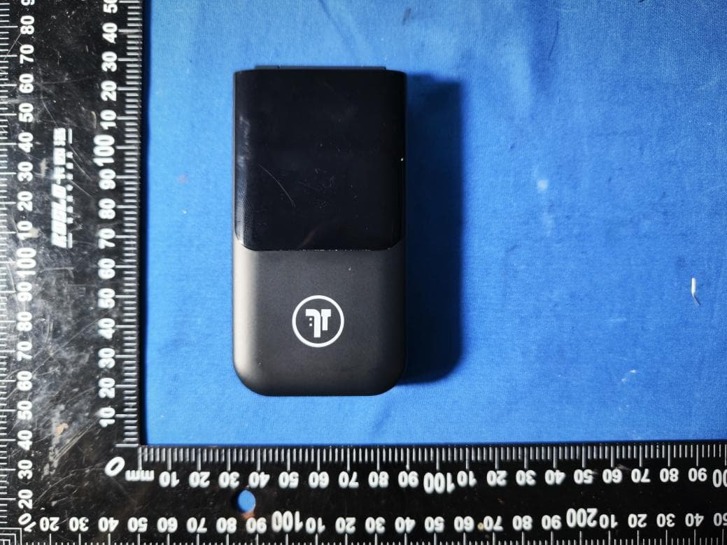 4G feature phone - FCC ID 2BRR9-GU1 - Prepaid Refills Inc (4)