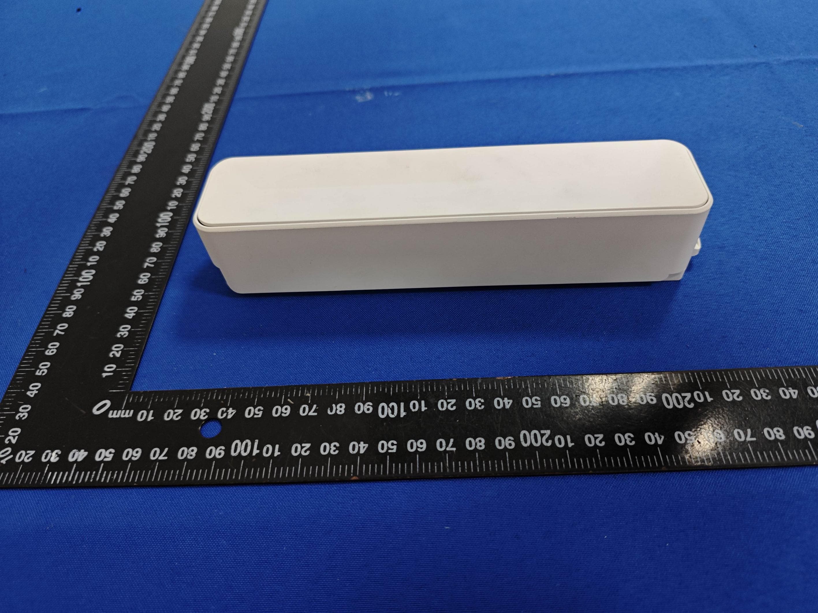 Arpobot Smart Shade - FCC ID 2BRSH-SHSS-02 - Shenzhen Anbo Technology Co Ltd (4)