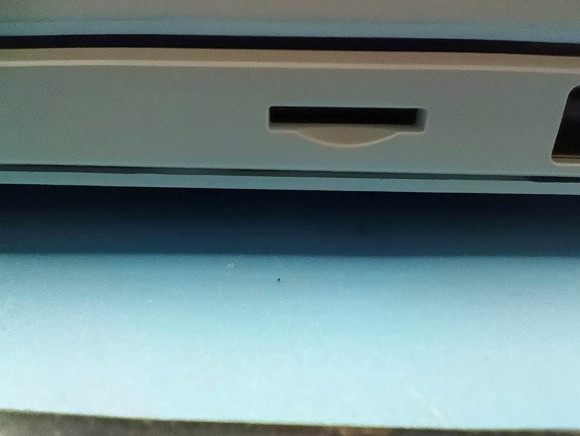 Laptop computer - FCC ID 2BRTE-BB1422SS-N - BASICS CO.,LTD (3)