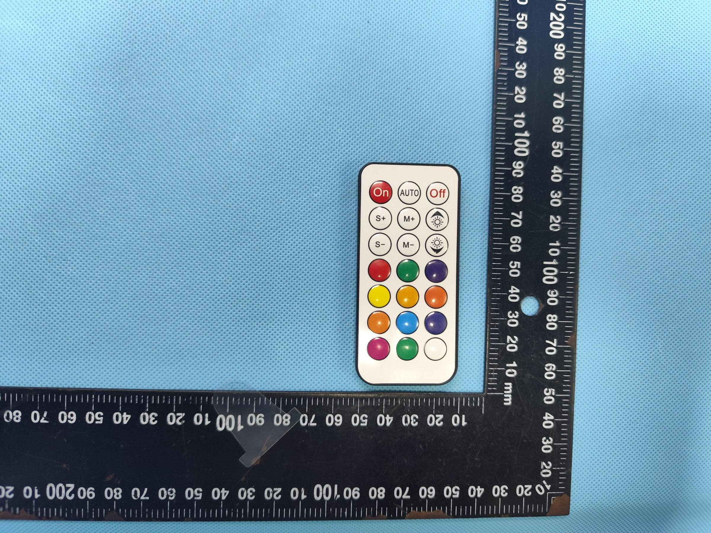 5050Colorful light strips - FCC ID 2BRTP-S461 - Yiwushizaishanjinchukou Co.. Ltd. (2)