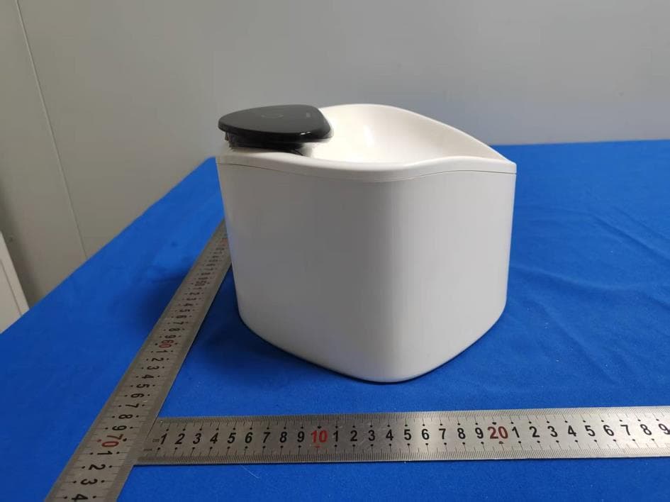 Smart pet Water Dispenser - FCC ID 2BRWW-C015W - Dongguan Eursin Pet Electronic Technology Co., Ltd. (2)