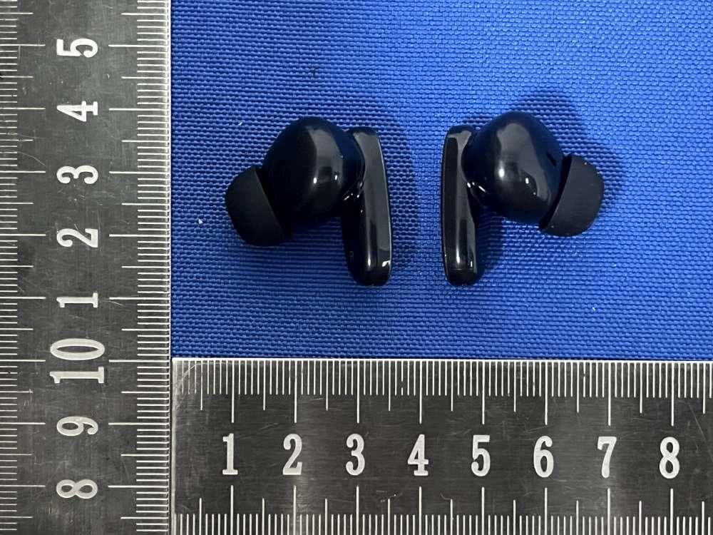 TWS Earbuds - FCC ID 2BRXZ-SBTWS2 - Smart Bits Phone Accessories Ltd (2)