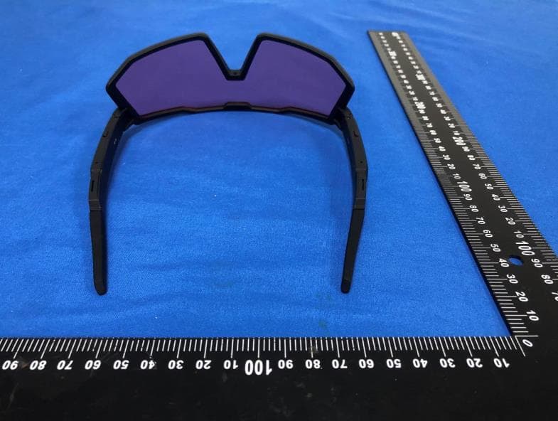 Smart sports glasses - FCC ID 2BS2L-K3 - Guangzhou Lingyun Technology CO.,Ltd (4)