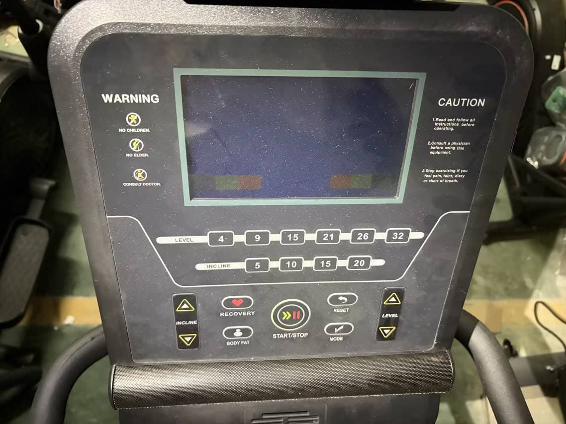 Elliptical Trainer - FCC ID 2BS2S-CT21PRO - XIAMEN ZHOULONG SPORTING GOODS CO., LTD (2)