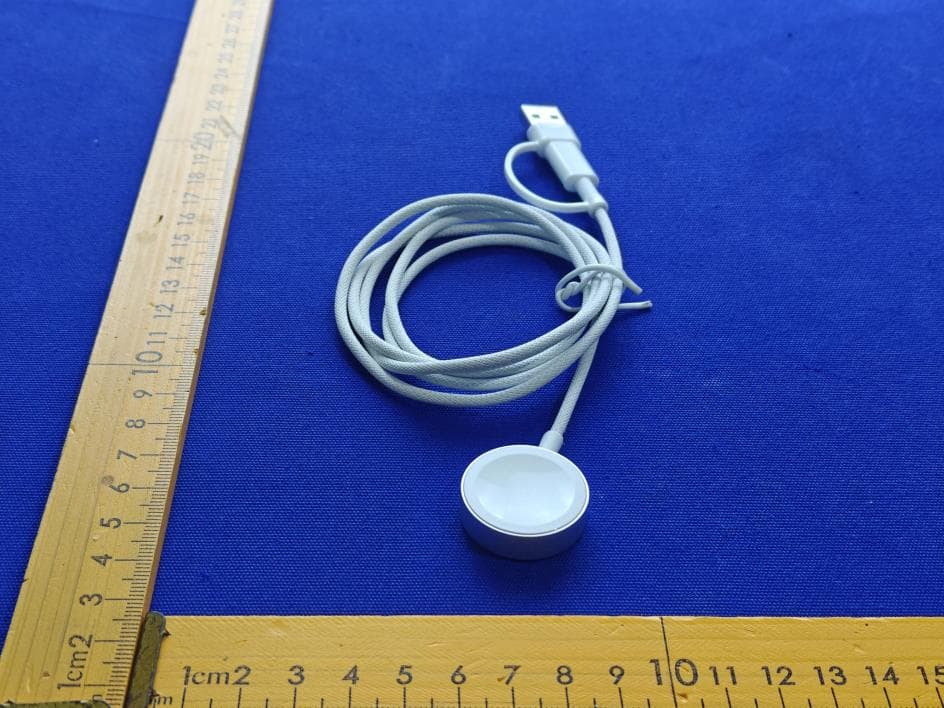 iWatch Charging Cable - FCC ID 2BS4A-MCA1T2SHI - Shenzhen Minglu Intelligent Office Fumiture Co., Ltd (3)