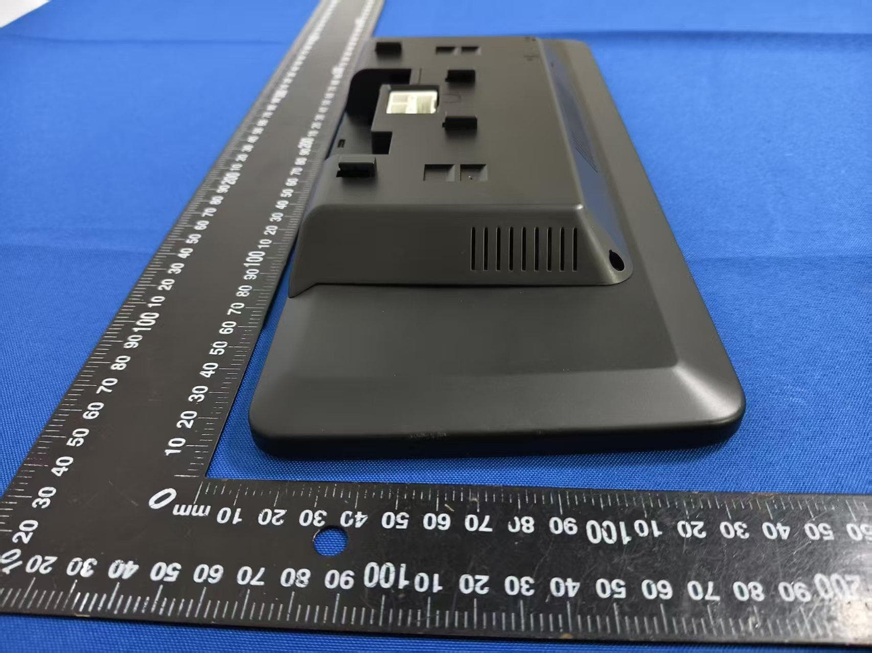 In-car wireless CarPlay/Android Auto touchscreen - FCC ID 2BS4R-HL-8368XU - Shenzhenshi Haolaikeji Youxian Gongsi (5)