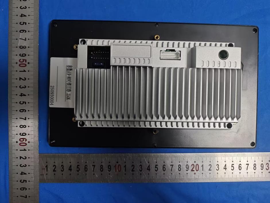 car dashboard - FCC ID 2BS5R-0906-CLD - Honor LSV, LLC (2)