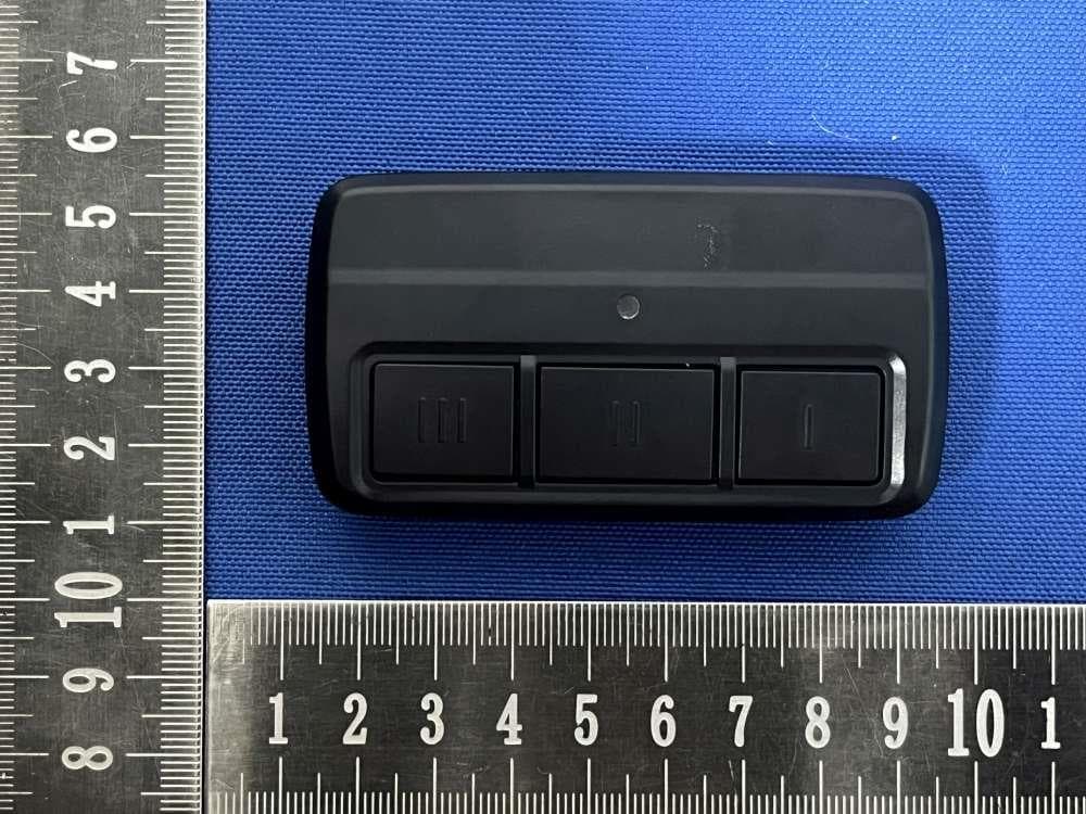 Remote controller - FCC ID 2BS65-DMZ102 - SHENZHEN ZHONGTIAN DOOR CO., LTD