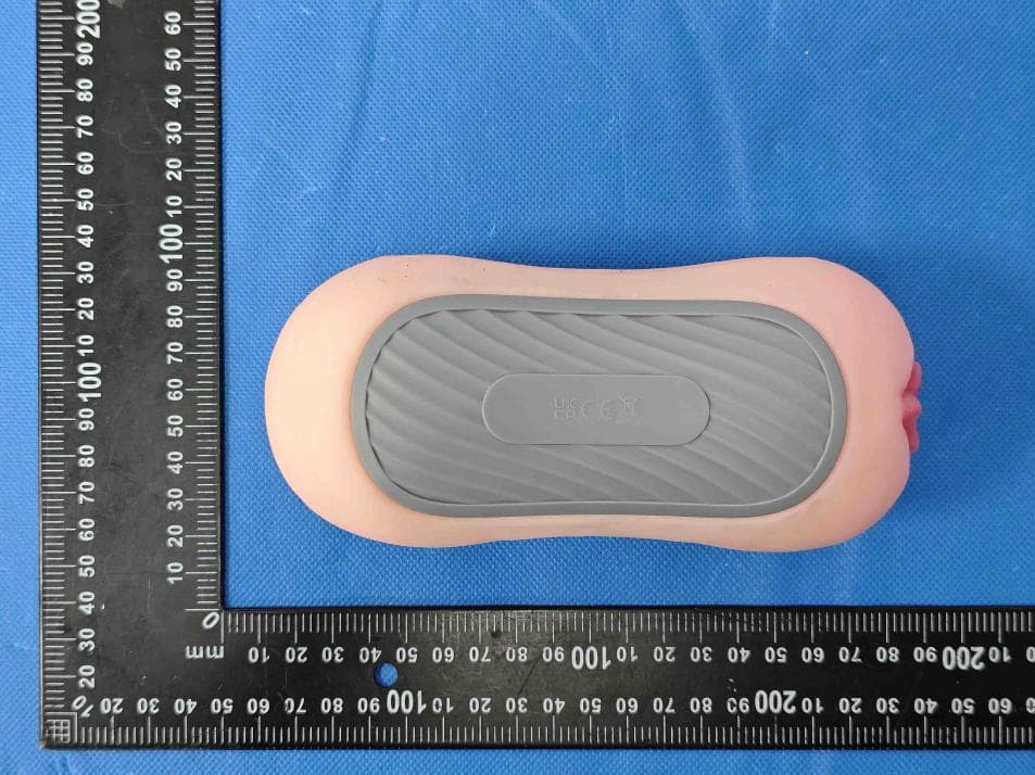 Press to vibrate the airplane cup - FCC ID 2BS6F-3896124 - Shenzhen UTIMI Technology Co., LTD (2)