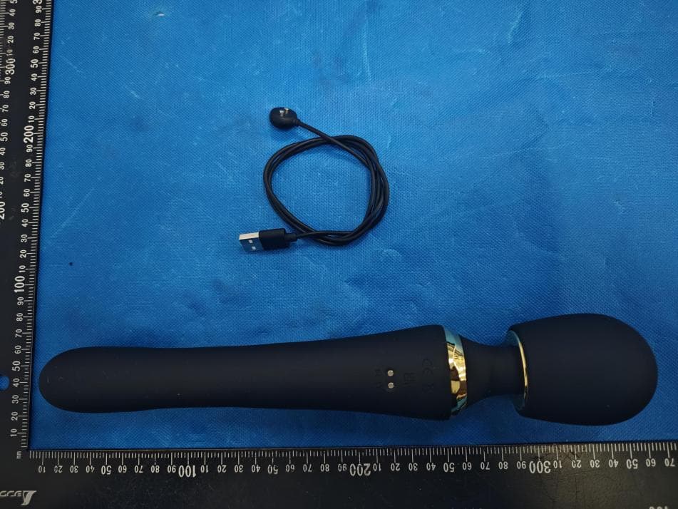 Telescopic Massage Wand - FCC ID 2BS6F-3896928 - Shenzhen UTIMI Technology Co., LTD (4)