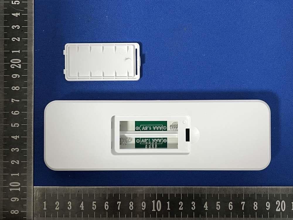 Wireless remote control for smart toilet - FCC ID 2BS7E-TC-02 - Sichuan Thenghua Zhikong Technology Co. Ltd (3)