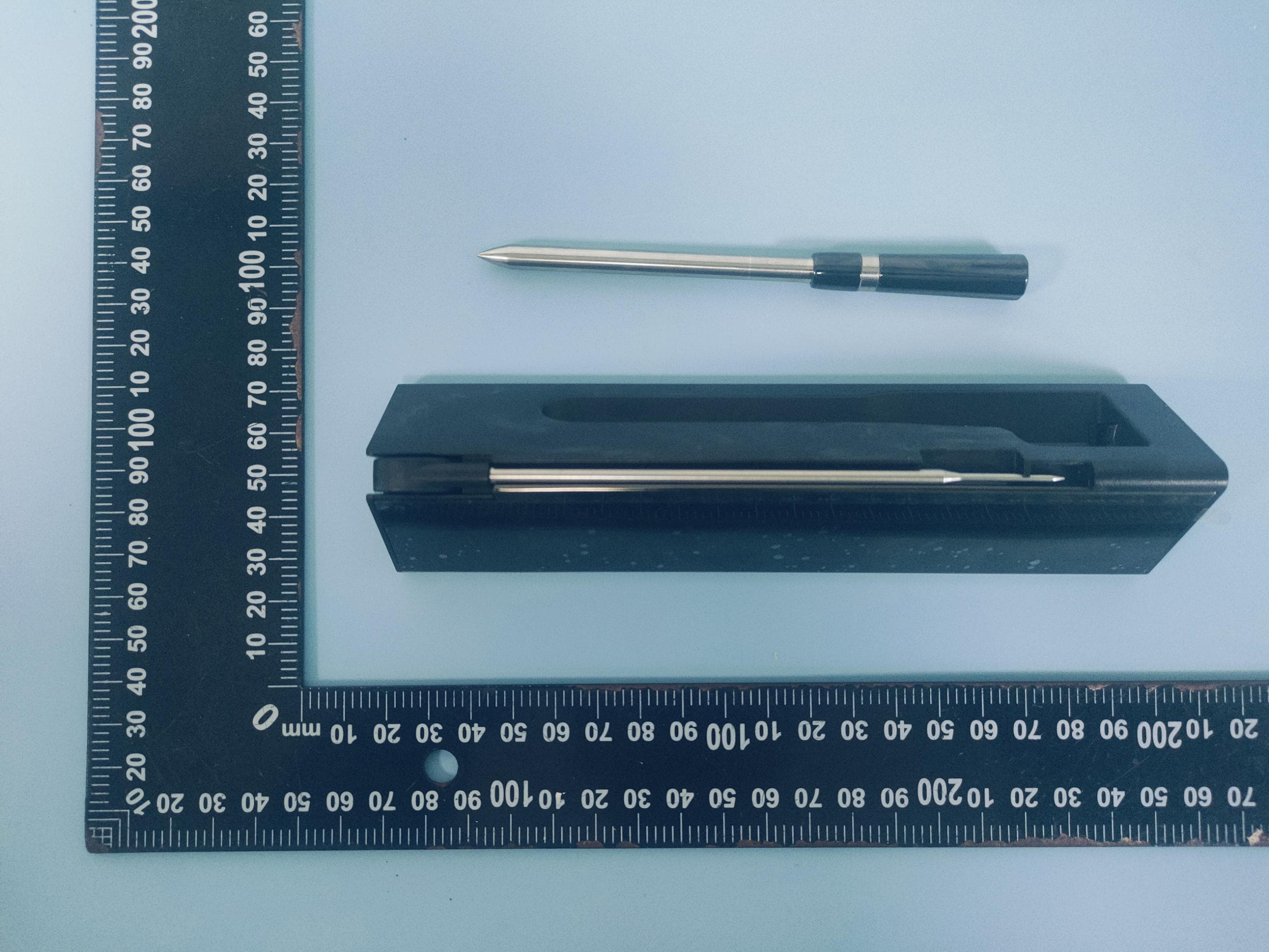 Wireless Smart Meat Thermometer - FCC ID 2BS7P-CP40 - Zhuhai Megain Technology Co., Ltd. (4)