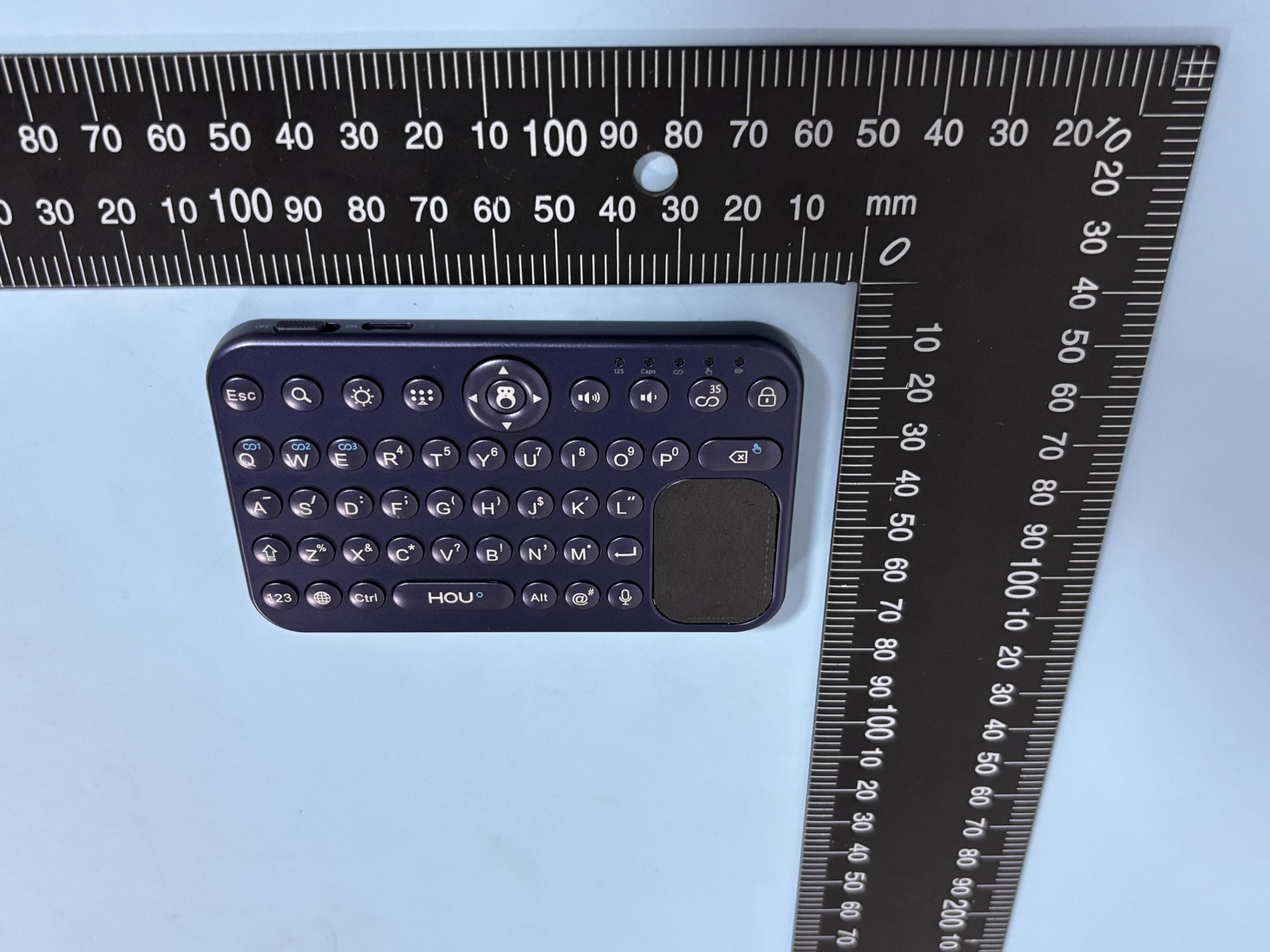 Magnetic Mini Keyboard M1 - FCC ID 2BS7T-HOUM1 - Shenzhen have a dream technology Co., LTD (2)
