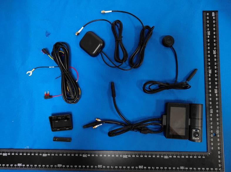 Dash Camera - FCC ID 2BS8M-G56 - Shenzhen FirstCloud Smart Create Technology Co., Ltd (4)