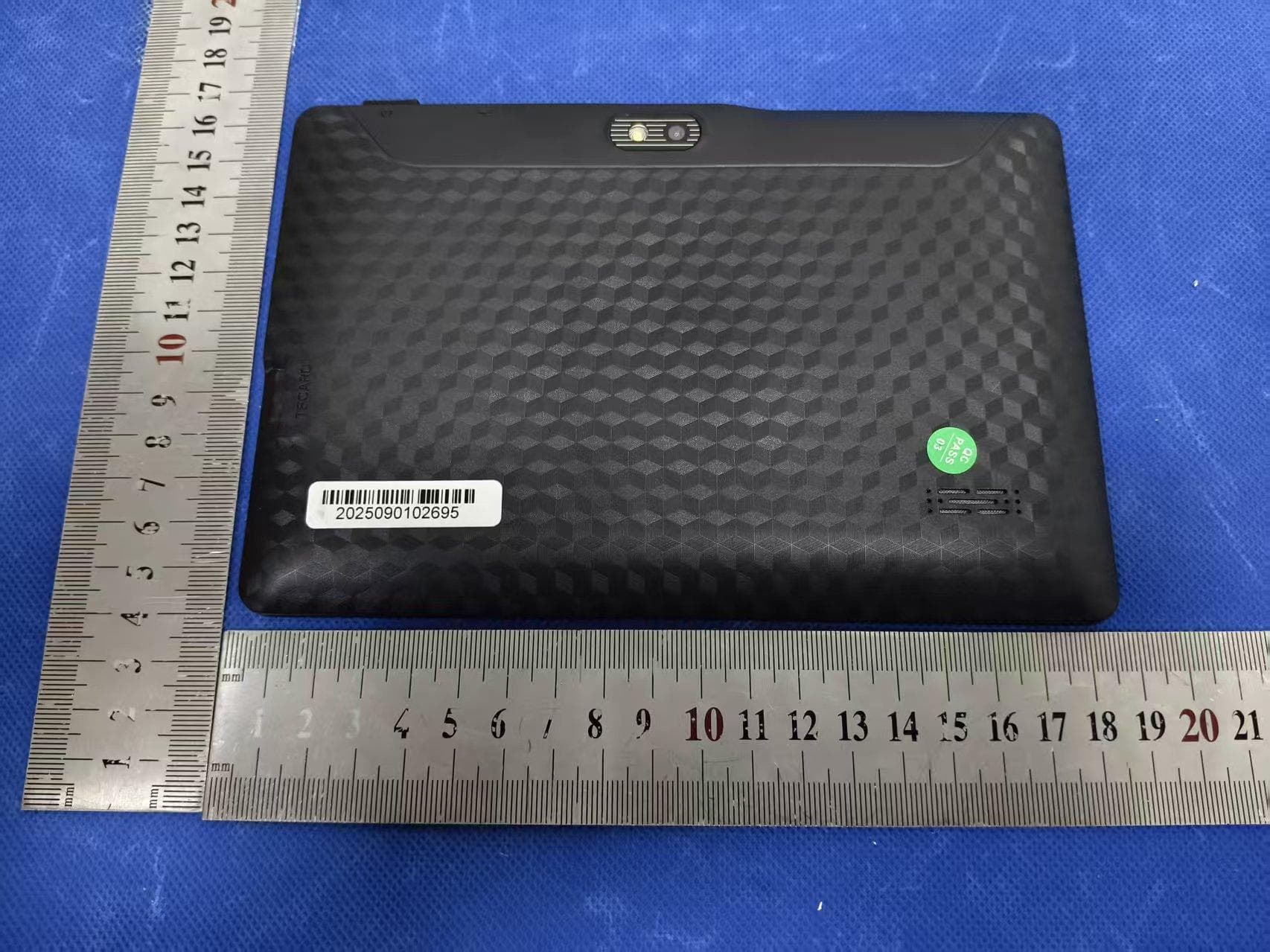 tablet PC - FCC ID 2BS9N-F06 - Shenzhen xinjihui e-commerce Co., LTd (2)