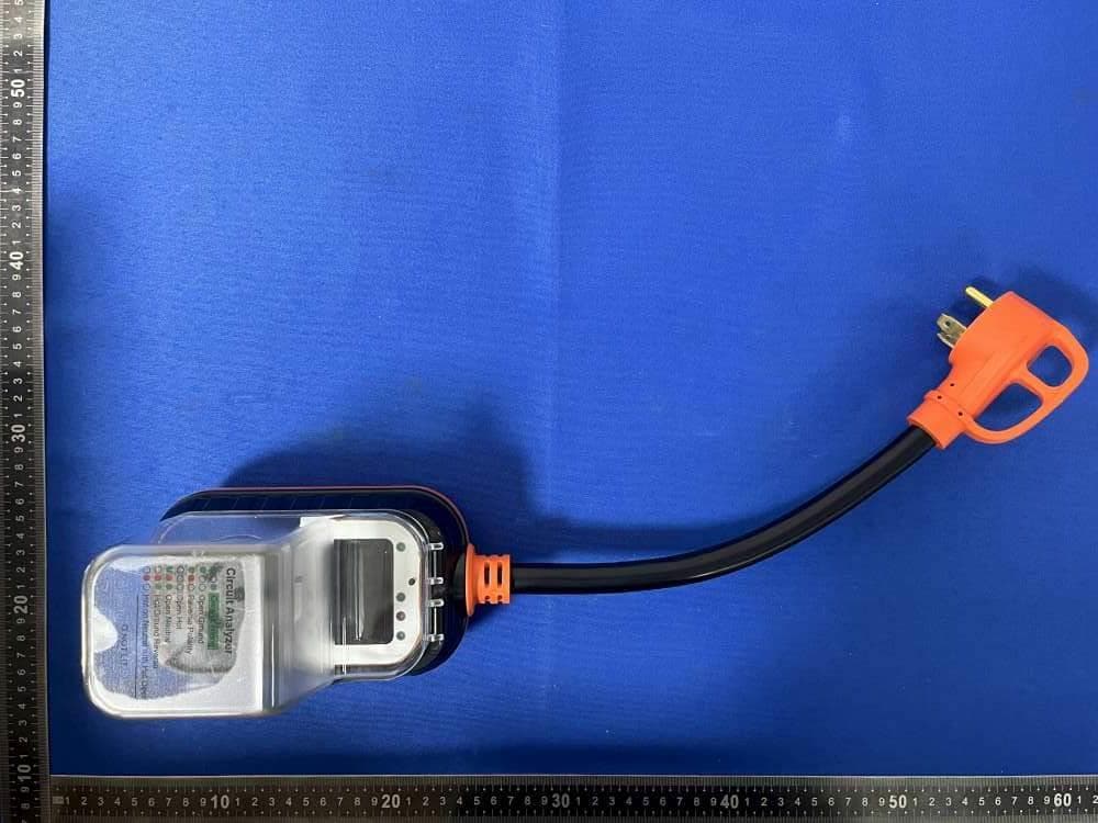 APP surge protector - FCC ID 2BSA6-FC-05 - Shenzhen Jialintong Electronics Co., Ltd. (3)