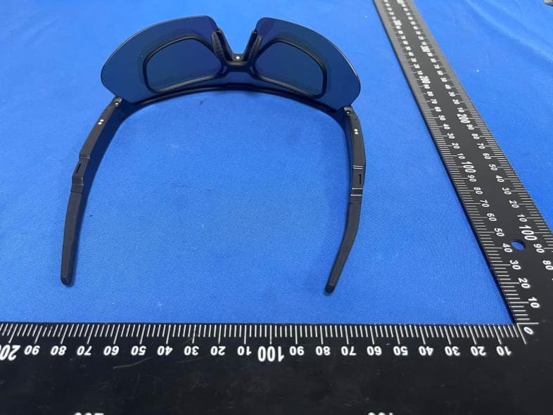 Intelligent glasses - FCC ID 2BSCX-G16 - ShenZhen Glasse Technology Co.,Ltd. (2)