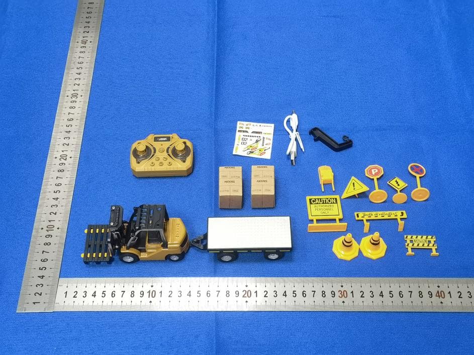 MINI forklift - FCC ID 2BSEG-HJ2025-2D - Shantou Landi Toys Co., Ltd.