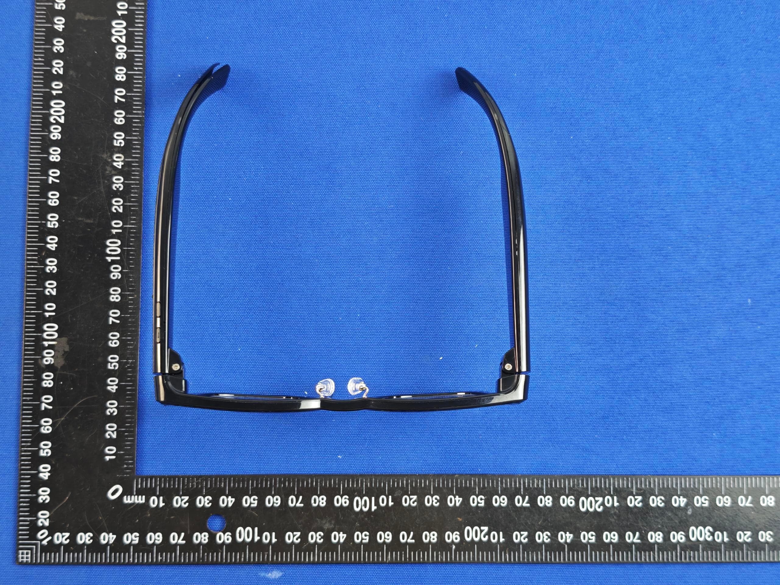 Smart glasses - FCC ID 2BSEJ-A2C - Shenzhen Yawell Intelligent Technology Co.,Ltd. (2)