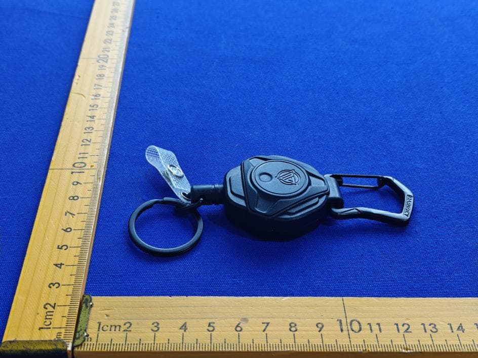 Keychain with key finder - FCC ID 2BSIC-OAKC-AT-BR - Shantou Yueneng Electronic Co.,Ltd (5)