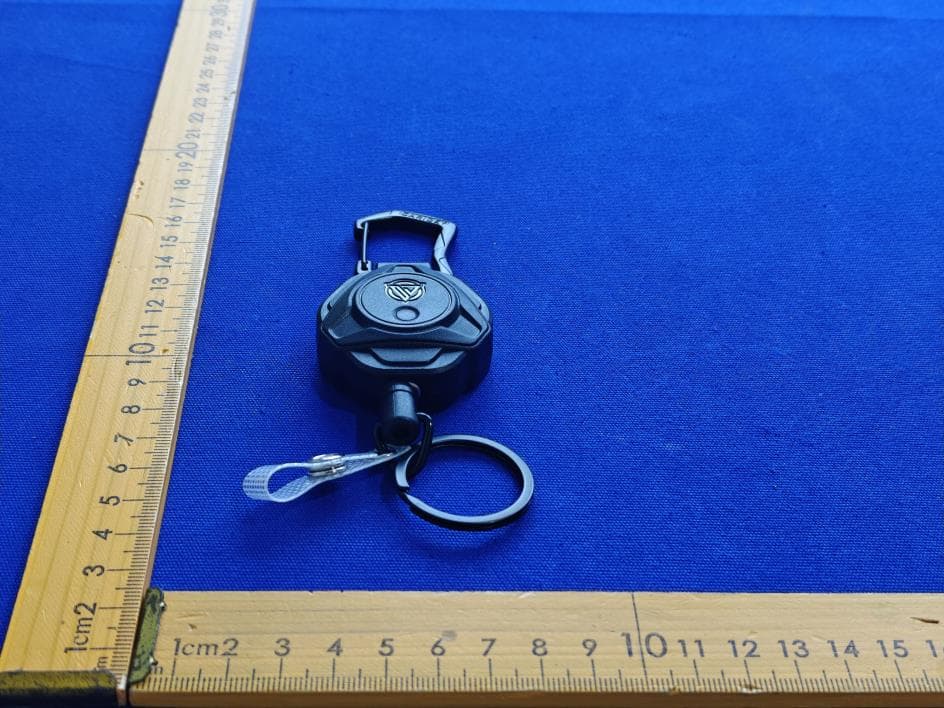 Keychain with key finder - FCC ID 2BSIC-OAKC-AT-BR - Shantou Yueneng Electronic Co.,Ltd (4)