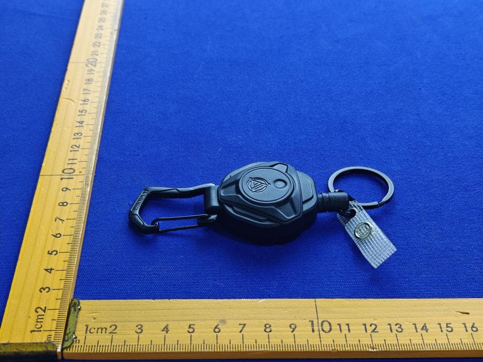 Keychain with key finder - FCC ID 2BSIC-OAKC-AT-BR - Shantou Yueneng Electronic Co.,Ltd (3)
