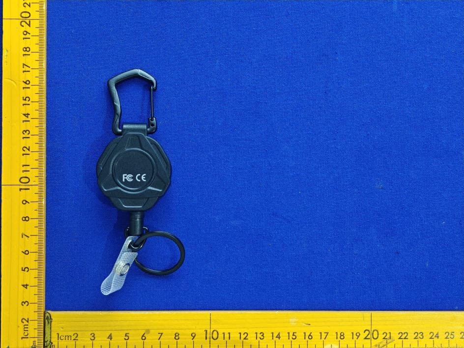 Keychain with key finder - FCC ID 2BSIC-OAKC-AT-BR - Shantou Yueneng Electronic Co.,Ltd (2)