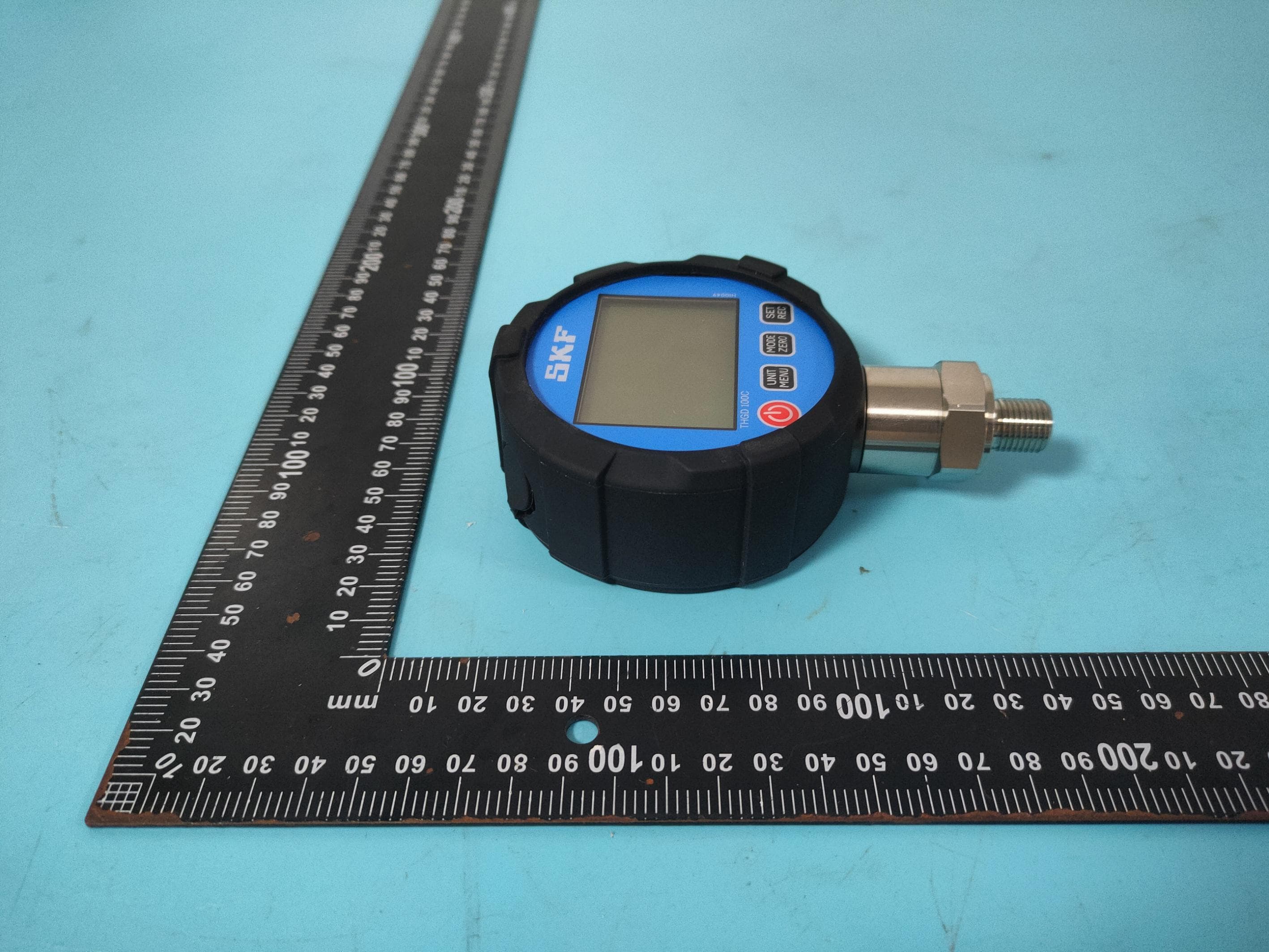 DIGITAL PRESSURE GAUGE - FCC ID 2BSIH-THGD100C - SKF MPT (4)