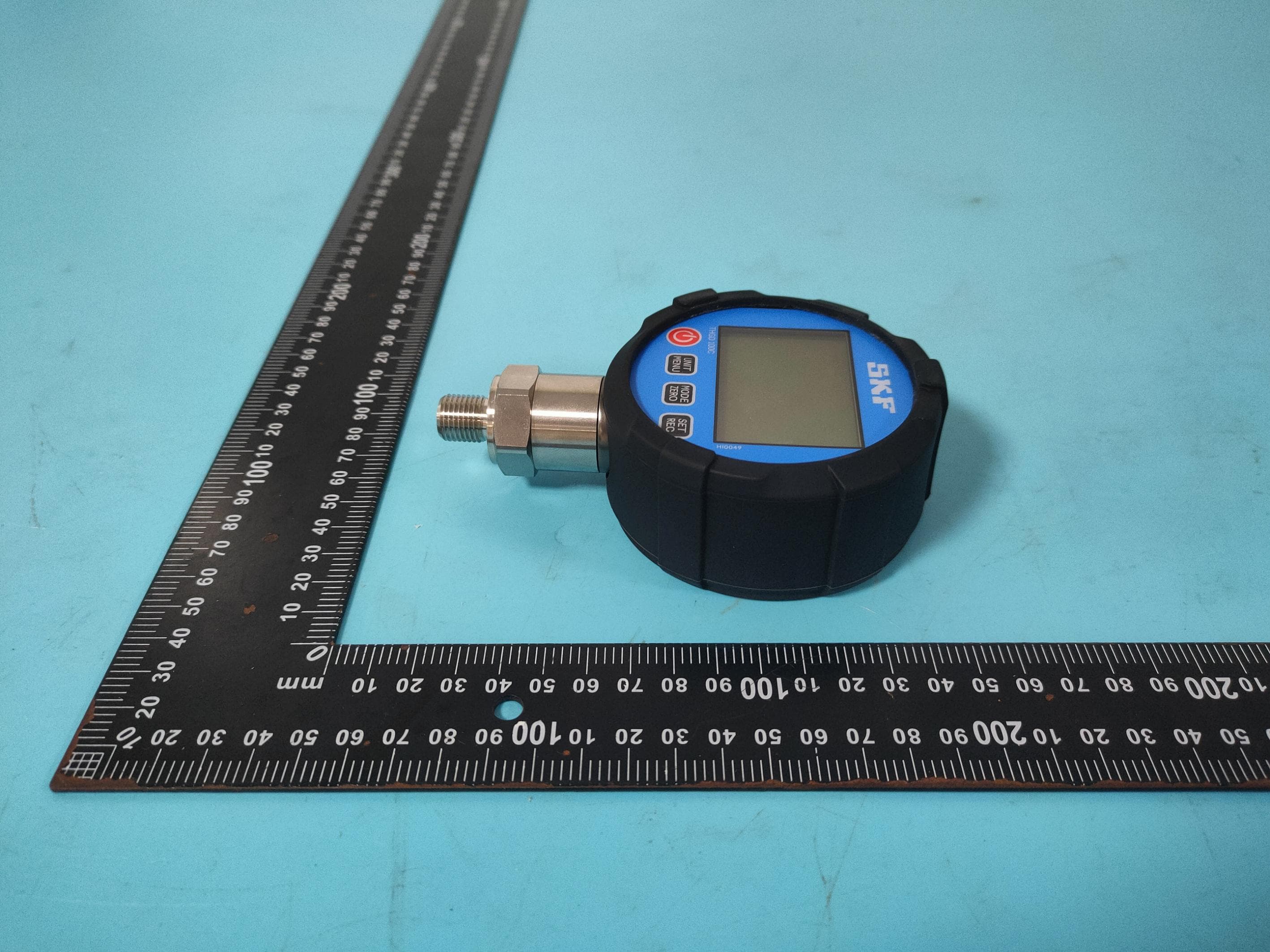 DIGITAL PRESSURE GAUGE - FCC ID 2BSIH-THGD100C - SKF MPT (5)