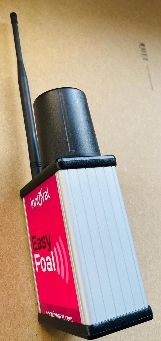 This product receives birth alerts from the sensor placed on the animal and sends a text message or voice message to the farmer. - FCC ID 2BSNU-EFSV01CID01 - Innoval (2)