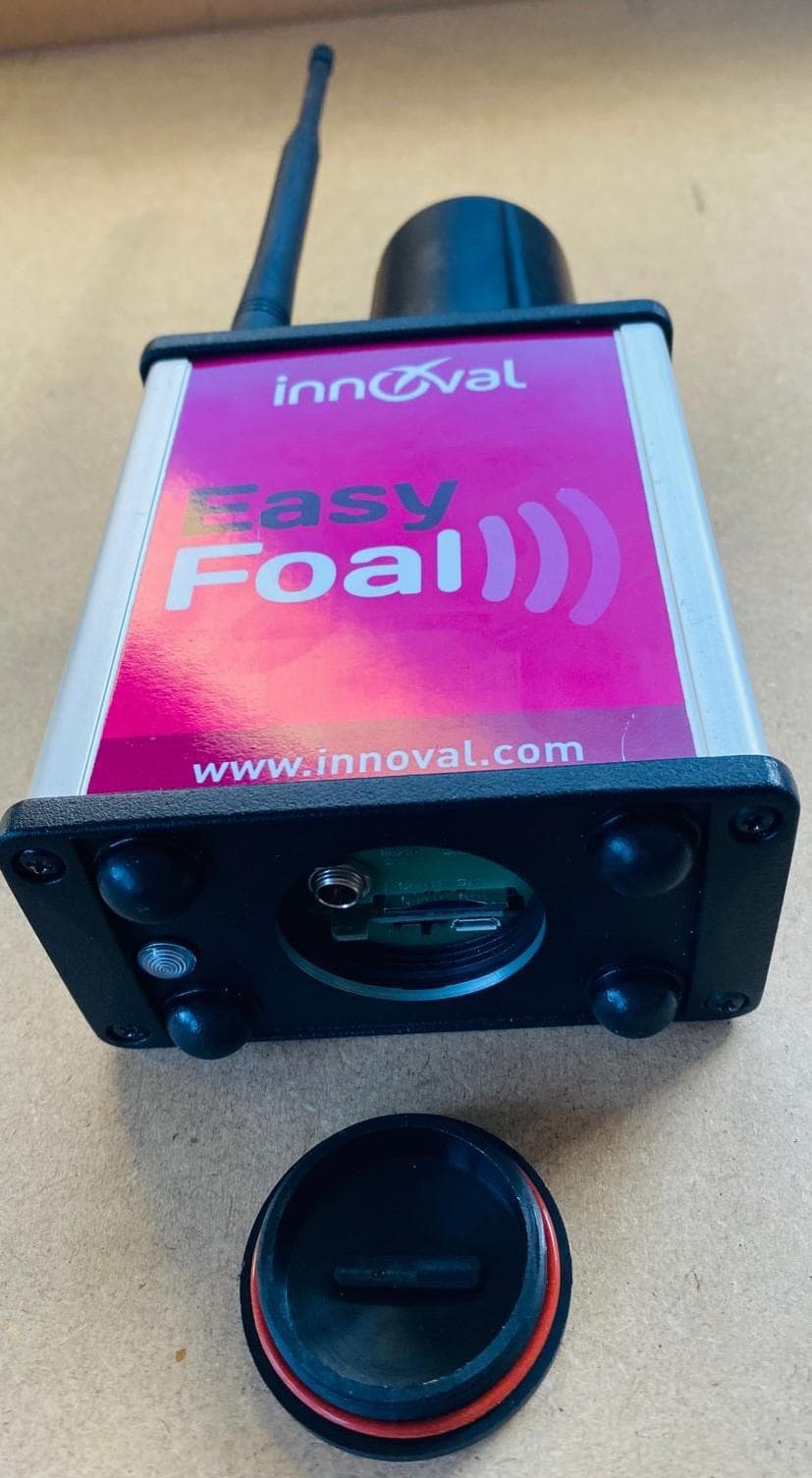 This product receives birth alerts from the sensor placed on the animal and sends a text message or voice message to the farmer. - FCC ID 2BSNU-EFSV01COD01 - Innoval