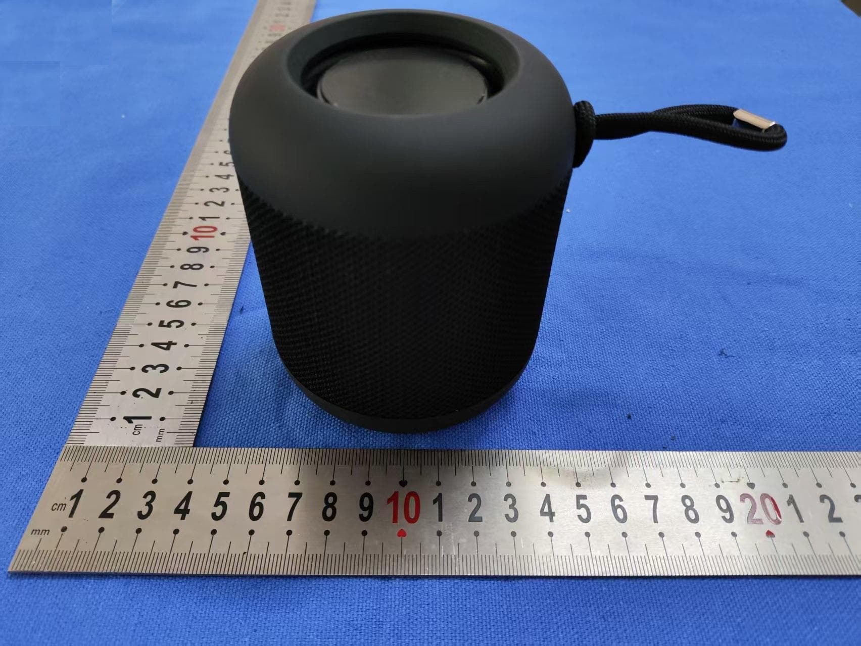 wireless speaker - FCC ID 2BSO4-HY-01 - Shenzhen Hengyao Yueyin Technology Co., LTD (2)