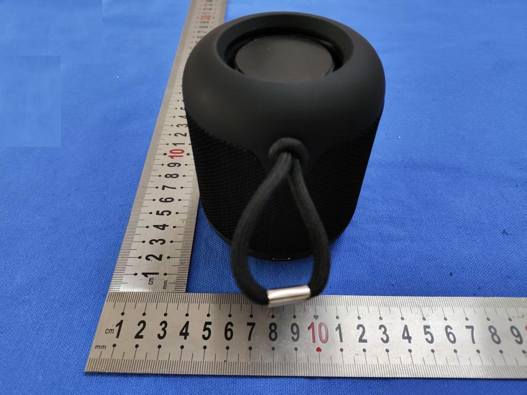 wireless speaker - FCC ID 2BSO4-HY-01 - Shenzhen Hengyao Yueyin Technology Co., LTD (3)