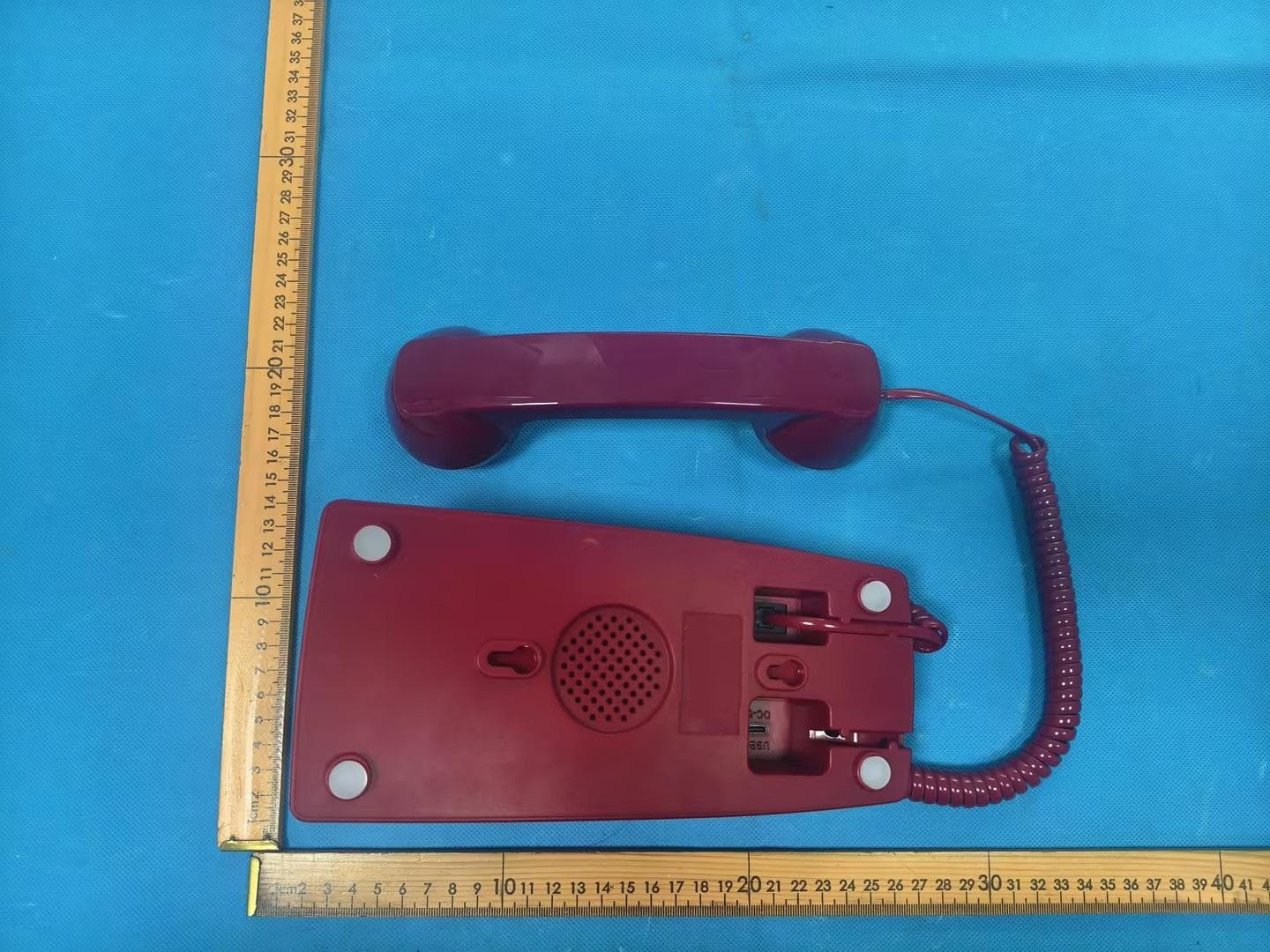 Bluetooth compatible landline phone - FCC ID 2BSO9-P003 - CatGPT LLC