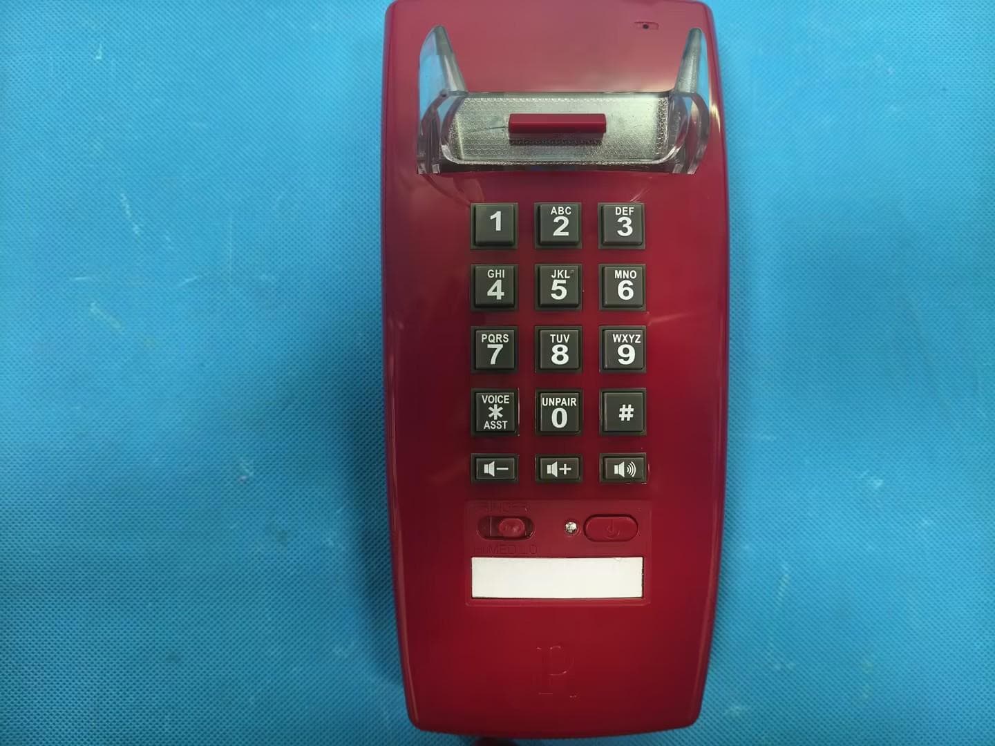 Bluetooth compatible landline phone - FCC ID 2BSO9-P003 - CatGPT LLC (3)