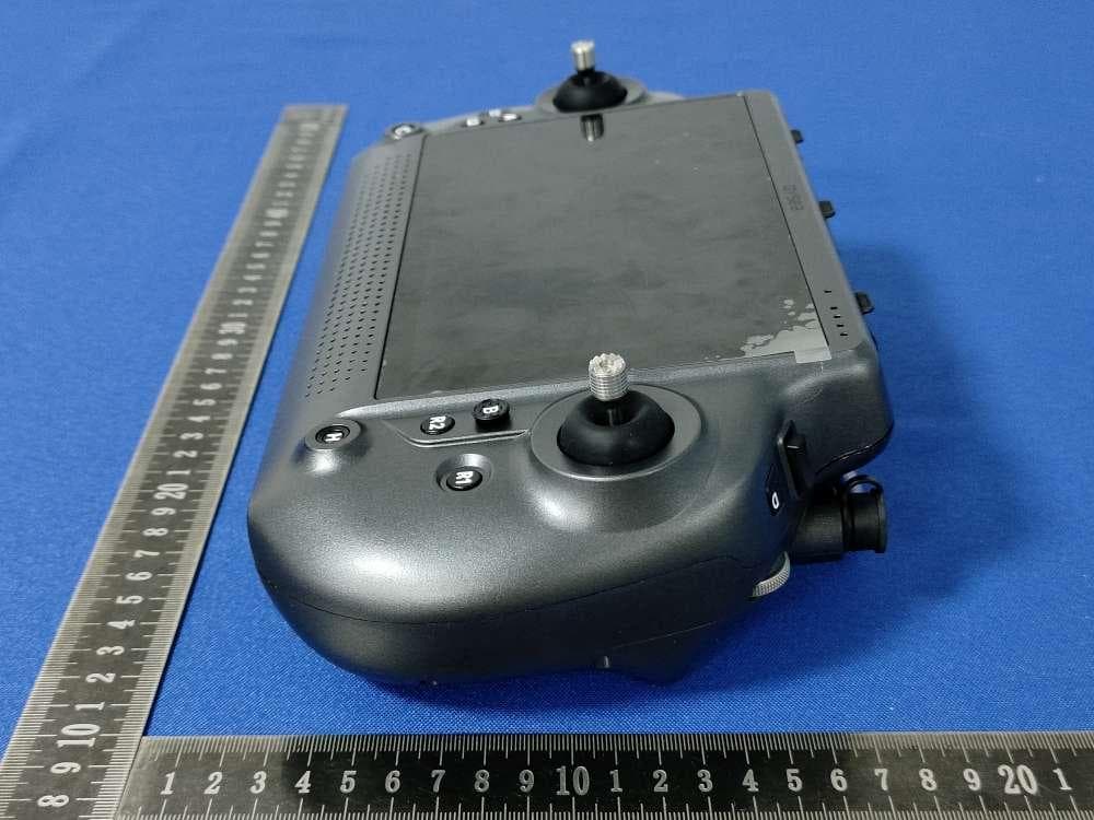 Underwater Camera Remote Control FIFISH Controller Q-iRC - FCC ID 2BSOE-Q-IRC - Shenzhen QYSEA Tech Co.,LTD (5)
