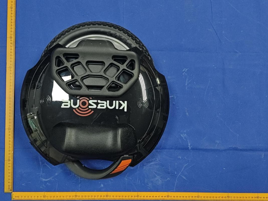 Electric unicycle - FCC ID 2BSP6-14DSPRO-14MD - Shenzhen Kingsong Technology Co., Ltd.