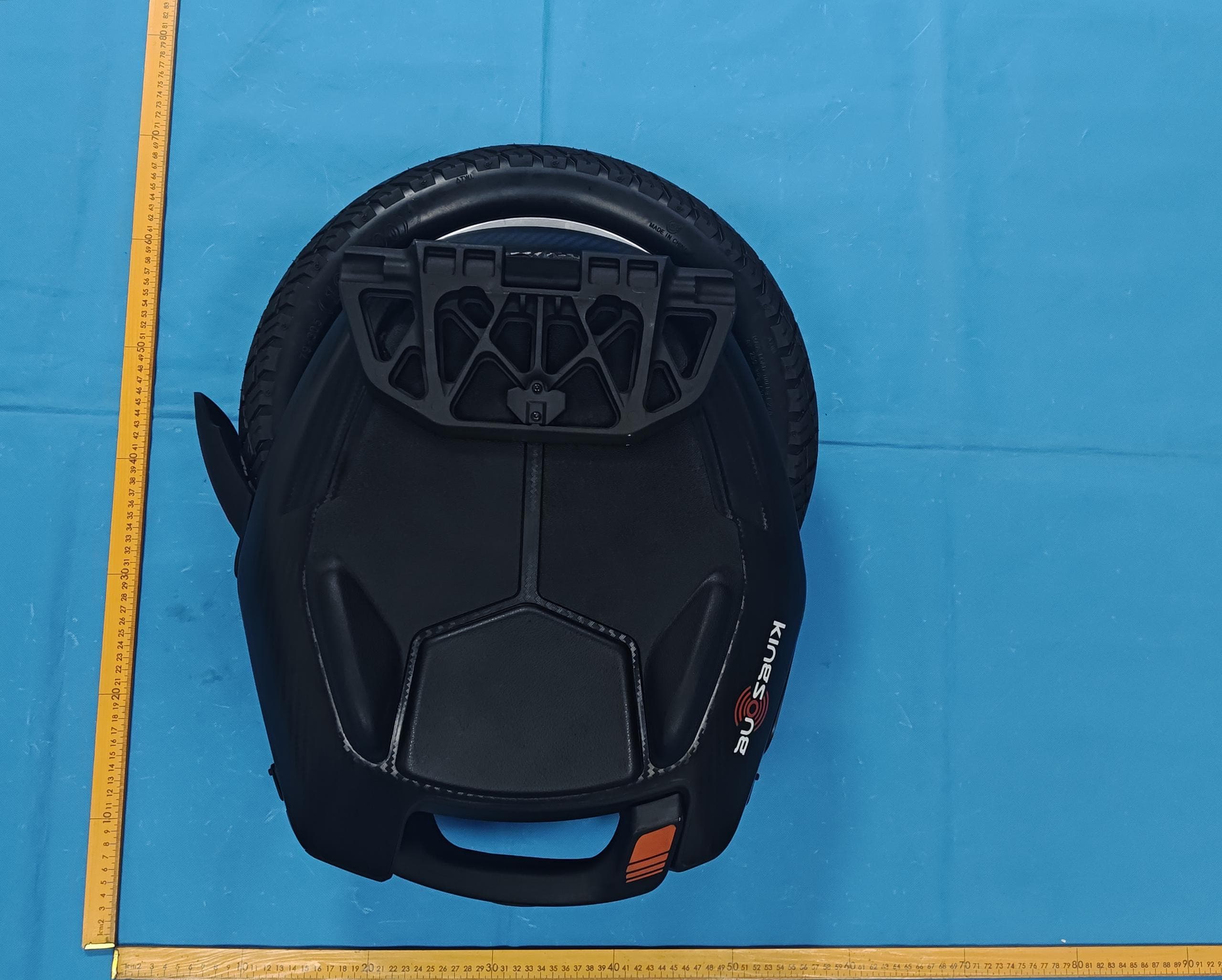 Electric unicycle - FCC ID 2BSP6-16XPRO-16X - Shenzhen Kingsong Technology Co., Ltd. (5)