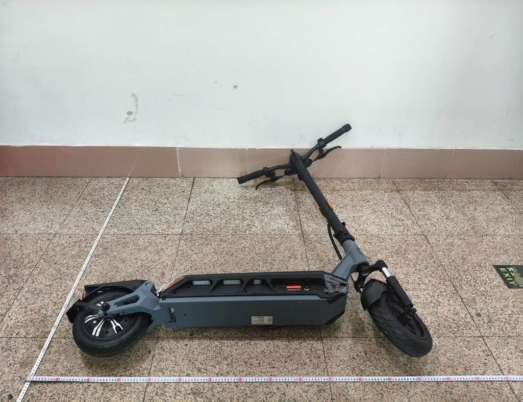 Electric scooter - FCC ID 2BSP6-N12PRO-KSE - Shenzhen Kingsong Technology Co., Ltd.