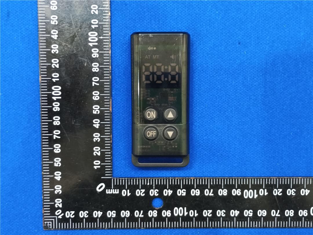 Remote Control - FCC ID 2BSP8-Y002 - lishuizhongqianjikuajingdianzishangwuyouxiangongsi (3)