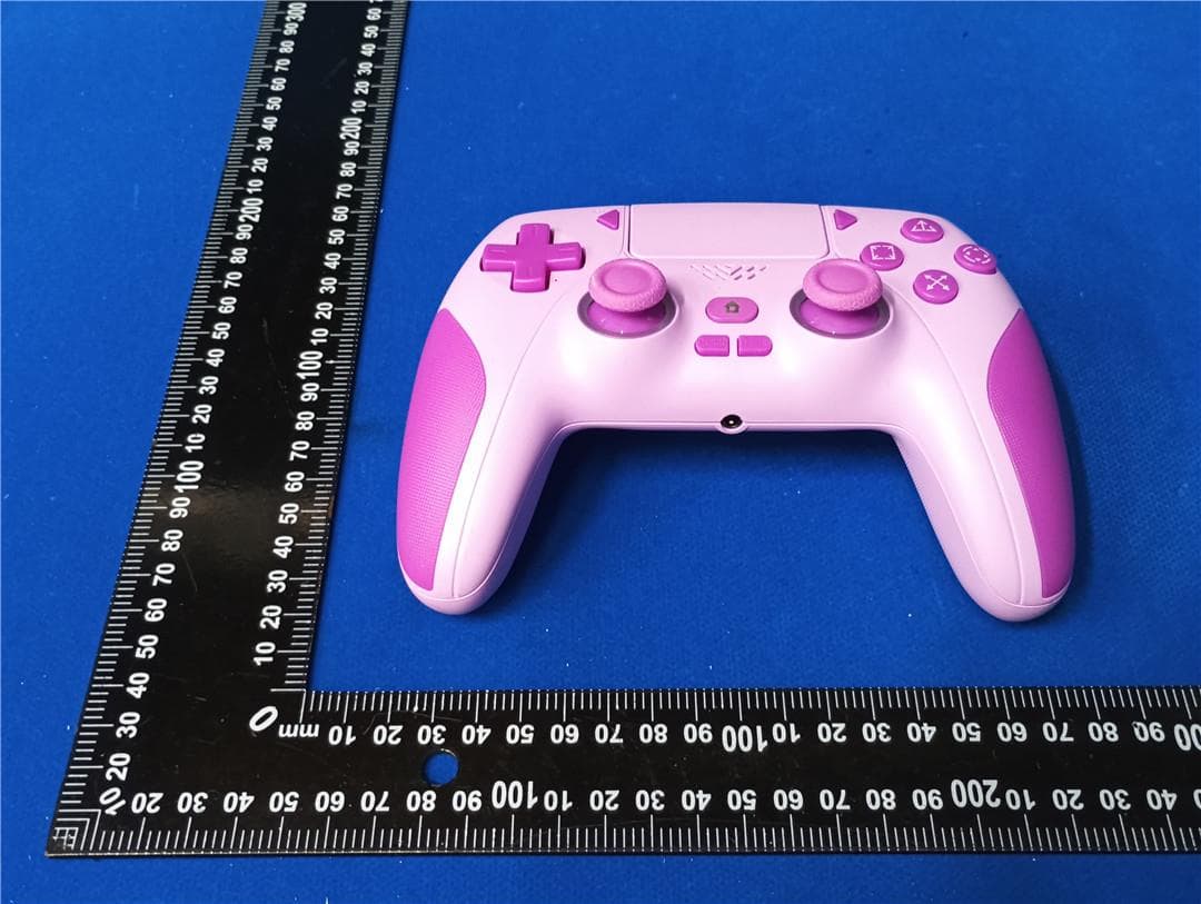Wireless Game Controller - FCC ID 2BSPR-XNR-5199 - Shenzhen Juyuan Video Game Co. (5)
