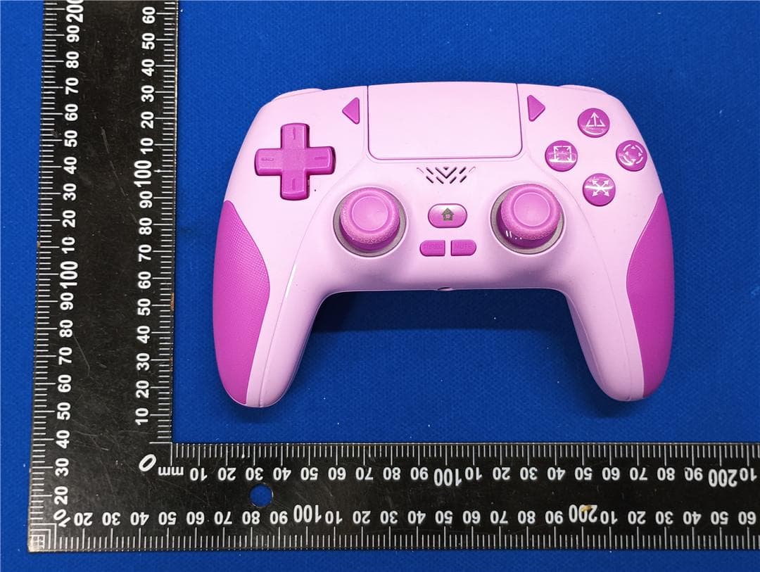 Wireless Game Controller - FCC ID 2BSPR-XNR-5199 - Shenzhen Juyuan Video Game Co.