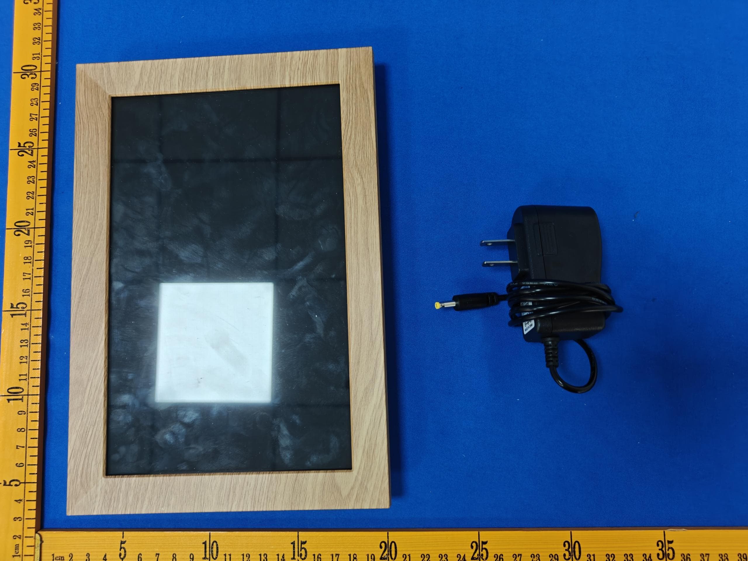 Smart Digital Calendar - FCC ID 2BSQ5-CC-WHITE-W1 - Dongguan Youzhi Intelligent Technology Co., Ltd. (2)