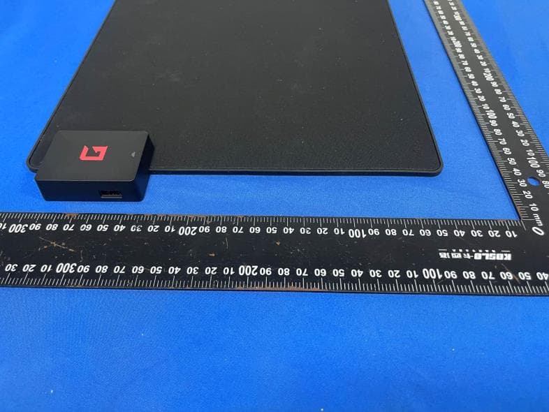 Wireless Charging Mouse Pad - FCC ID 2BSQH-SHO-107 - Yuhong Electronics (Shenzhen) Co., Ltd.
