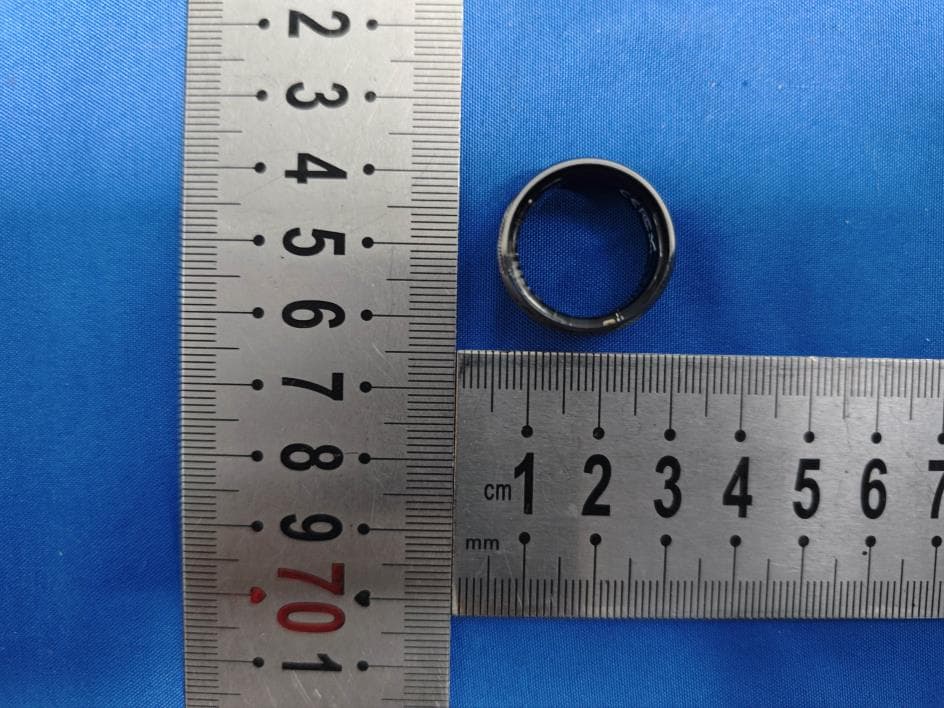 Smart ring - FCC ID 2BSQJ-SR08 - SHENZHEN AMOVAN INDUSTRY CO LTD